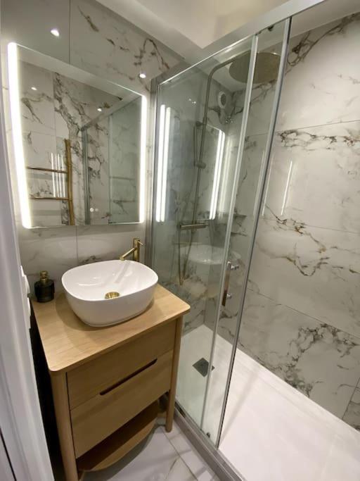 Madonna Elegance, Proche Sanctuaire, 95M2 Leilighet Lourdes Eksteriør bilde